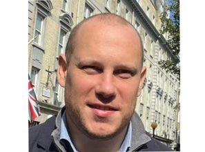 A Walk along the Complexity-Performance Curve